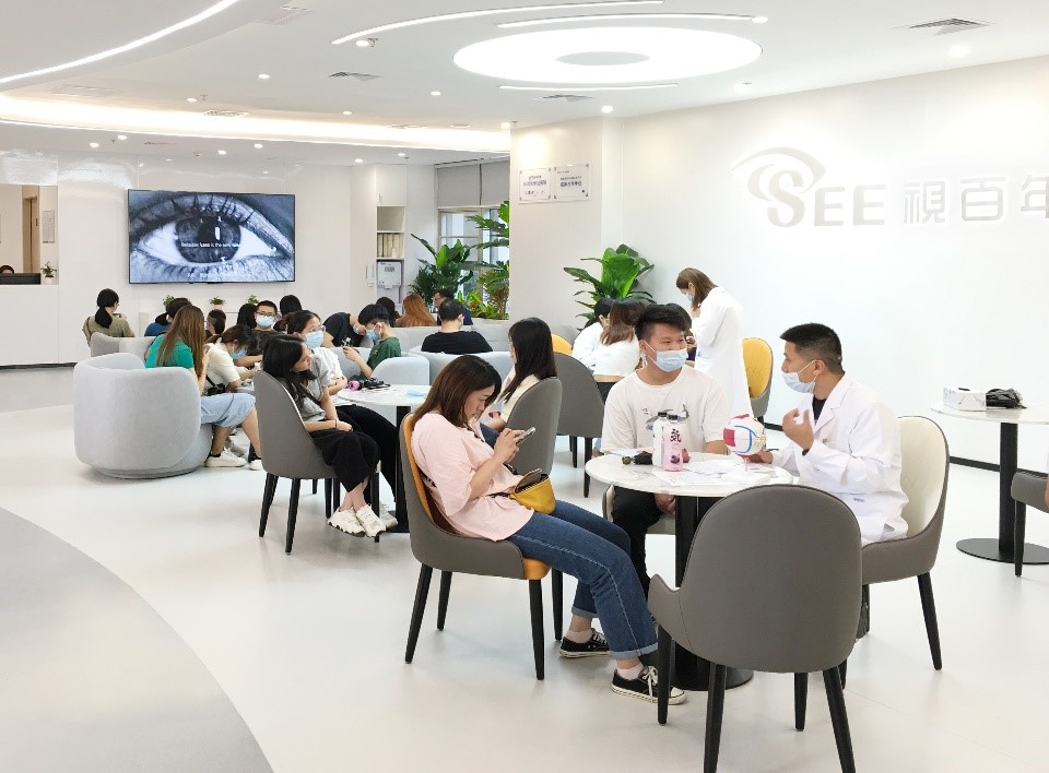 广州近视矫正医院,眼睛激光手术多少度可以做
