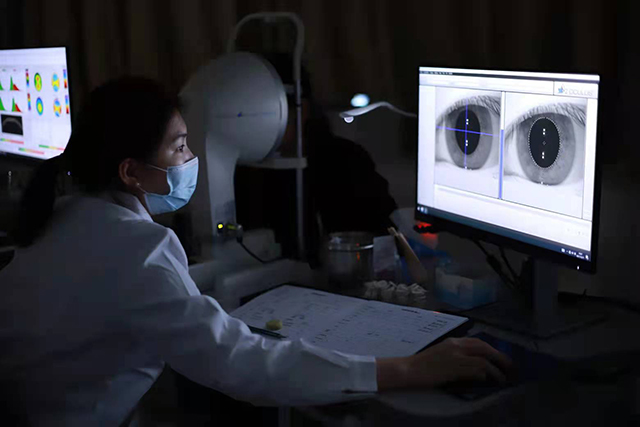 激光近视手术术前检查需要检查哪些项目