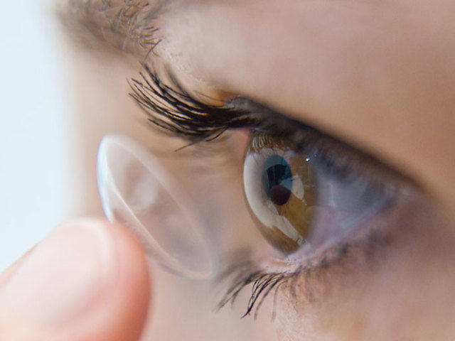 眼睛近视手术多少钱?视百年近视激光矫正如何？